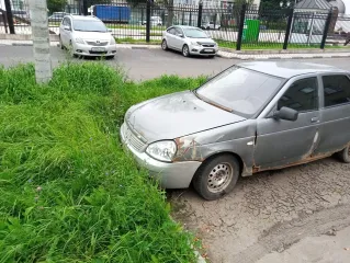 Lada Priora 2009 года выпуска. VIN: XTA21703090180927. Автомобиль не на ходу: сломана передняя ступица, нет масла, один ключ. Залог ПАО Совкомбанк. Ознакомление: Московская область, г. Фрязино, ул. Нахимова, д. 29. Тел. 89255064417.