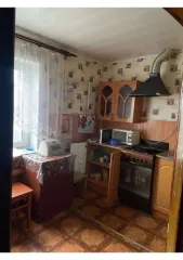 Доли дома 40,4 кв.м и земельных участков 1600 кв.м, Ульяновская область 1/4 доля дома и 1/4 доля земельного участка в Ульяновской обл. еще 1/4 доля дома и 1/4 доля земельного участка в Ульяновской обл. еще 1/4 доля в праве на жилое здание, площадь: 40,4кв.м., кадастровый номер: 73:09:031401:1492, и…