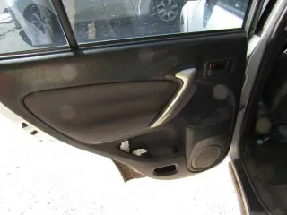 Toyota RAV4, 2004 года, 150 л.с., 280000 км, полный привод. Автомобиль легковой, марка: Toyota, модель: RAV4, VIN: JTEHH20V006127441, гос. рег. номер: А199ЕО774, год изготовления: 2004.
