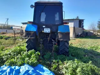 Трактор Беларус 82.1 VIN 82011101 2008 год выпуска