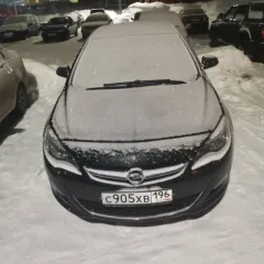 Opel Astra 2013 года, 115 л.с., 200000 км, АКПП, Легковой автомобиль: Opel Asrta, 2013 г.в., цвет Черный