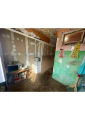 1/6 доли квартиры (63,2 кв.м) Коми, Усинск, ул. Парковая, 15А-70, кадастровый номер: 11:15:0102012:556, адрес: 169711, Коми Респ, Усинск г, Парковая ул, дом № 15А, квартира 70.