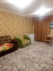 Доля в квартире 44,4 м² Поронайск Сахалинская область 1/2 доли в праве на жилое помещение с кадастровым номером 65:17:0000005:676, общая площадь: 44,40 кв.м., расположенное по адресу: Сахалинская область, р-н. Поронайский, г. Поронайск, ул. Ленина, д. 22, кв. 22, вид права, доля в праве: общая…