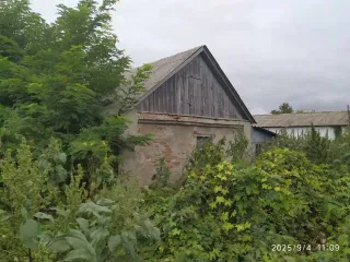 Дом 47,4 кв.м. и участок 618 кв.м. в Тамбовской области, село Красивка, улица Трудовая, дом 37. Здание жилое, одноэтажное, площадью 47,4 кв.м., кадастровый номер: 68:05:0701038:141. Земельный участок категории земли населенных пунктов, разрешенное использование для иных видов, площадь 618 кв.м…