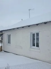 Земельный участок 838 кв.м, квартира 67.8 кв.м, Воронежская область; земельный участок 838 +/- 10 кв.м; квартира 67.8 кв.м. Находятся в долевой собственности, размер доли: 1/3. Ознакомление с имуществом производится по адресу: 396201, Россия, Воронежская обл, село Дмитриевка, Панинский р-н…