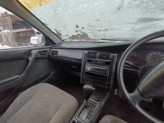 Toyota Corona 1993 года выпуска. Тип транспортного средства: Седан. Номер кузова: ST1904034243. Цвет кузова: Синий. Номер двигателя: 1146125. Рабочий объем: 1838.0 см³. Мощность: 92 кВт / 125 л.с. Идентификационный номер (VIN) отсутствует. Номер шасси (рамы) отсутствует.