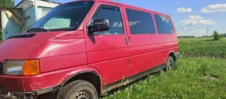 Volkswagen Transporter, 2001 года выпуска, VIN WV2ZZZ70Z2H017084