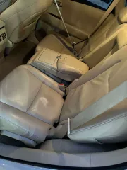 Автомобиль Lexus RX350 2011 года выпуска, VIN JTJBK11A302436102. Правая сторона после аварии: крыло, передняя дверь, задняя дверь, дверь багажника, задний бампер (производились ремонтные работы - рихтовка, шпаклевка, покраска). Не работает ближний свет, задние габариты, стоп-сигналы. Ржавчина…