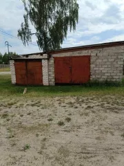 Земельный участок 1361 кв.м с объектами недвижимости, п. Визимьяры, кадастровый номер 12:03:2501001:37, площадью 1361 кв. м, местоположение установлено относительно ориентира, расположенного в границах участка. Ориентир адм. здание. Почтовый адрес ориентира: Российская Федерация, Республика Марий…