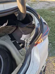 KIA K5 идентификационный номер VIN XWEG6417BM0002450.