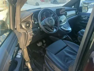 Mercedes-Benz V220d, 2023 г.в., VIN W1V44781514202774. Автомобиль находился в эксплуатации и является бывшим в употреблении; может иметь скрытые недостатки (неисправности), которые являются следствием эксплуатационных дефектов или естественного износа любых узлов, агрегатов и комплектующих, а также…