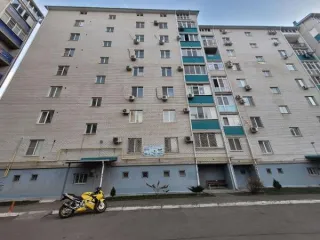 Квартира 57,7 м², Краснодар, ул. Черкасская, 109, кв. 51. Квартира пл. 57,7 кв.м, КН 23:43:0142047:9003, адрес: г.Краснодар, ул.Черкасская, д.109, кв.51. Обременение: залог, арест, н/ц 3 975 960,00 руб., з-к 39 760,00 руб., ш/а 39 760,00 руб. Квартира пл. 57,7 кв.м, КН 23:43:0142047:9003, адрес…