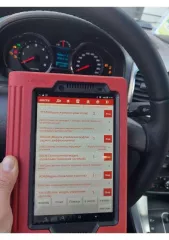 Chevrolet Captiva, 2014 года выпуска, VIN XUUCD266JD0004217, госномер Р032ХХ178. Совместно нажитое имущество.