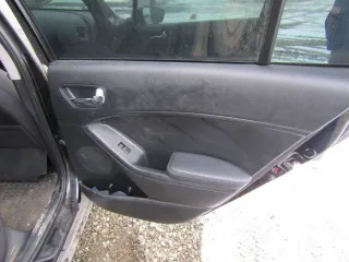 Kia Cerato 2014 года, 130 л.с., 155505 км. Автомобиль легковой, марка: Kia, модель: YD (Cerato, Forte), VIN: XWEFX411BE0004641, гос. рег. номер: Е049СН174, год изготовления: 2014