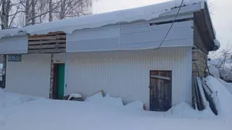 Нежилые здания, право аренды земли, 10250 кв.м, Пермский край, с. Частые. Здание, кадастровый номер: 59:38:0310155:106, местоположение: Пермский край, Частинский р-н, с Частые, ул. Производственная, д 18, площадь: 1278,5 кв. м., назначение: нежилое, наименование: гараж. Здание, кадастровый номер…