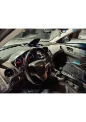 Chevrolet Cruze, 2010 года, 109 лс, 289918 км. Легковой автомобиль: ШЕВРАЛЕ КРУЗ CHEVROLET CRUZE, выпуска 2010 года, кузов (коляска) № XUFJF696JA3010105, цвет Черный, идентификационный номер (VIN) XUFJF696JA3010105, государственный регистрационный знак О721СЕ11. На имущество зарегистрировано…