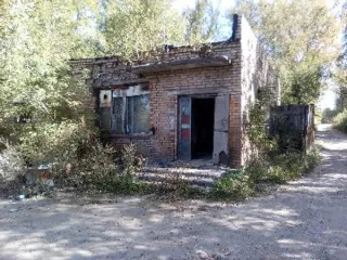 Земельный участок 33 366 м² с 9 объектами недвижимости и ограждением, Смоленская область, Сафоново. Земельный участок площадью 33366 кв.м с кадастровым номером 67:17:0010412:34 с расположенными на нем 9 объектами недвижимого имущества и объектом движимого имущества (ограждение) первоначальная…