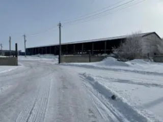 Блок-контейнер база с. Колос БК - 5,85*2,4*2,5, территория МТМ (склад ГСМ) Колонка топливораздаточная Топаз-511-54-2000/00 (А), с. Колос - территория склада ГСМ Гараж 750 кв.м., с. Колос Объект на кадастровом учете не стоит (не зарегистрирован в ЕГРН) Гараж 260 кв.м., с. Колос Объект на кадастровом…