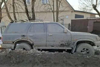 Toyota 4Runner, 1991. Автомобиль марки Toyota 4Runner, 1991 г.в. VIN: JT111VND009000418. Порядок ознакомления с имуществом: в рабочие дни, с 10:00 до 17:00 часов по московскому времени, предварительно согласовав время по телефону 89203603590.