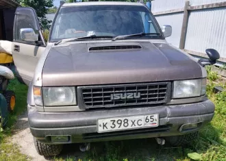 движимое имущество, принадлежащее кузьминой марине викторовне   легковой автомобиль, марка: isuzu, модель: bighorn, год изготовления: 1993, цвет: серый , vin: отсутствует , птс: 65нн091139, г/н: к398хс65, изготовитель  страна : japan, модель двигателя: 4jg2, тип двигателя: дизельный , двигатель №…