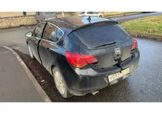 Opel Astra 2010 года, VIN WOLPE6DJ8AG098661, категория B.