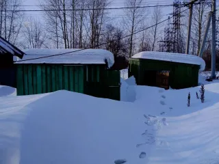 Земельный участок (площадь: 2 306 кв.м., кадастровый (условный) номер: 42:24:0401024:390), жилой дом (площадь: 66,8 кв.м., кадастровый (условный) номер: 42:24:0401024:784, расположенный по адресу: Кемеровская область, г. Кемерово, ул. Алма-Атинская, д.17).