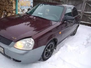 LADA Priora (217030) 2008 года выпуска, VIN: XTA21703080130702. Цвет кузова: Темно-Вишневый. Объем двигателя: 4596 см³, тип: легковой. Пробег: 390817 км. Находится в залоге у ПАО «Совкомбанк».