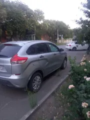 Lada XRAY 2021, Nissan Tiida 2011. Transportnoye sredstvo Lada (VAZ) XRAY, identifikatsionnyy nomer (VIN nomer): XTAGAB110M1379693, god vypuska: 2021 gos. nomer R412MS761. Transportnoye sredstvo Nissan Tiida, 2011 goda vypuska, VIN 3N1FCAC11UK546571. Oznakomleniye s imushchestvom dolzhnika, yego…