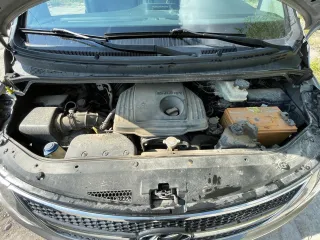 Hyundai Grand Starex 2011 Легковой автомобиль, марка: Hyundai Grand Starex 2011 года выпуска, VIN: KMJWA37JBBU335273, номер двигателя D4CB B781111, мощность двигателя 145 л.с., объем двигателя 2497 куб.см, тип двигателя - дизельный, экологический класс - 5, максимальная масса 3100 кг, масса в…