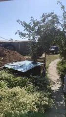 Земельный участок 900 кв.м и дом 89.8 кв.м, Саратовская обл. Адрес: Россия, Саратовская область, Александрово-Гайский район, поселок Васильки, улица Мирная, дом 1/1. Кадастровый номер участка: 64:01:030701:130. Кадастровый номер дома: 64:01:030701:132. Находится в долевой собственности, размер…