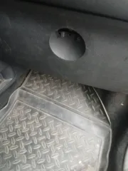 Citroen C4 2008 года, черный цвет. VIN: VF7LA5FWC74913901, ПТС: 78УЕ 224179, госномер: О805ХУ161. Бензиновый двигатель объемом 1598 куб. см, мощность 120 л.с. (88 кВт), экологический класс 4. Максимальная масса 1727 кг, масса без нагрузки 1296 кг. Залоговый кредитор ООО МФК «Кэшдрайв». Осмотр по…