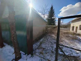 Земельный участок 584 кв.м с объектами, Московская обл. Кадастровый номер 50:27:0030715:218, место нахождения: Россия, обл. Московская, р-н Подольский, Сельское поселение Лаговское, СНТ "Связист", вблизи д. Романцево, дом уч-к 385, площадью 584 +/- 8, с объектами недвижимости: помещение, назначение…