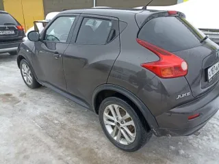 Nissan Juke 2012 года выпуска. Модель, номер двигателя: 124148R. Номер кузова и VIN: SJNFBAF15U6278223. Цвет: темно-коричневый. ПТС 78 УТ № 070521, СТС 67 XP 640956.