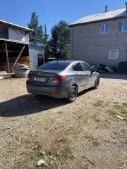 Hyundai Solaris 2013 Hyundai Solaris, 2013 года, 123 лс, 172463 км, АКПП еще транспортное средство Hyundai SOLARIS, 2013 года выпуска, VIN: Z94CT41DBDR228756.