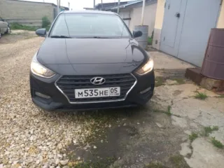 Hyundai Solaris, VIN/кузов: Z94K241CBJR002057, цвет черный, год выпуска 2017. ПТС отсутствует. Один комплект ключей. Транспортное средство на ходу.