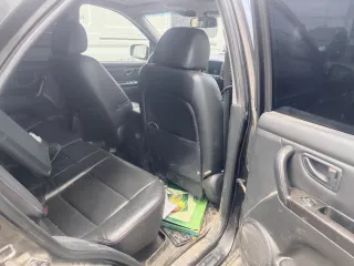 Kia Sorento 2007 автомобиль марки kia модель sorento 2007 г.в. vin-номер xwkjc524870002627 с имуществом можно ознакомиться с момента публикации сообщения о продаже имущества и до окончания приема заявок путем направления запроса на электронную почту организатора торгов в период принятия заявок…