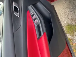 Changan CS55PLUS 2024 Легковой автомобиль, марки Changan CS55PLUS, 2024 года выпуска, VIN: LS4ASE2E2RA242432, цвет красный (есть небольшое повреждение лакокрасочного покрытия на заднем бампере слева).