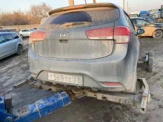 Kia Rio 2016, хэтчбэк, 107 лс, автоматическая коробка передач, темно-серый цвет кузова, объем двигателя 1396 см³, передний привод. Идентификационный номер (VIN): Z94CB51ABHR085673. Сведения о номере двигателя, пробеге и техническом состоянии автомобиля, а также проведённой оценке не предоставлены…