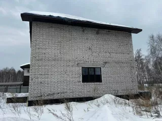 Право аренды на земельный участок  кадастровый номер 22:63:030219:2302  Российская Федерация, Алтайский край, Городской округ город Барнаул, г. Барнаул, ул. Колосковая, участок 7, площадь 1004.00 кв.м,, дата постановки на кадастровый учет: 11.02.2016   Объект незавершенного строительства …