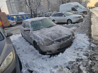 Лада 217280 Lada Priora 2010 года, VIN XTA217280A9000743, двигатель 21126 №2568510, категория B. Является предметом залога.