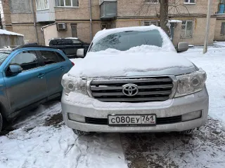 Toyota Land Cruiser 2007 года. VIN: JTMHT05J404004198.