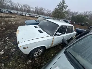 Автомобиль ВАЗ 2106 цвет белый, (64-008841). Обременения: сведения отсутствуют. Характеристика имущества: Б/у. Вид транспорта: Автомобиль. Год выпуска: -. VIN номер: -. Марка: ВАЗ. Модель: 2106.