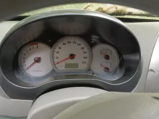 Chery Tiggo 2010, SUV T11, модель TIGGO. Пробег 160 тысяч км. Не на ходу, в двигателе провернуло цепь, загнуло клапана, требуется полная переборка двигателя. Подвеска требует ремонта. Постоянные проблемы с электрикой, горят предохранители. Есть незначительные очаги коррозии по кузову. Машина более…