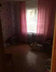 Квартира, назначение: жилое, этаж 1, общая площадь 57 кв. м, адрес: Костромская обл., Нейский р-н, г. Нея, Школьный пер., д.22, кв.2. Кадастровый номер 44:12:120322:126. Общая долевая собственность, доля в праве 1/4.