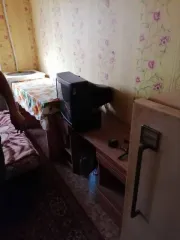 Комната 12,8 кв.м, Саратовская область, 8/10 доли комнаты в Саратове, квартира, площадь 12.8 кв.м., адрес: Россия, обл Саратовская, г Саратов, ул Мало-Елшанская, д 18, кв 1, ком 8, кадастровый номер: 64:48:040121:736. Находится в долевой собственности, размер доли: 8/10