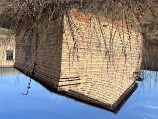 Нежилое здание 809.3 кв.м Ульяновская область, Инзенский район, город Инза, улица Алашеева, дом 1. Здание ремонтно-механической мастерской с кадастровым номером 73:04:030132:574.