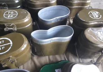 Высвобождаемое движимое военное имущество (лом черного и цветного металлов и нержавеющей стали) Лом черного и цветного металлов и нержавеющей стали 
