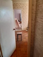 Помещение жилое Кадастровый номер: 60:27:0140202:174 Номер  этажа: Этаж № 3 Площадь: 24,6 кв.м Вид права: Общая долевая собственность, 2/3 Адрес: 180014, г. Псков, ул.Н.Васильева, д.83А, кв.29 Площадь при выделении доли	16,4 кв. м.