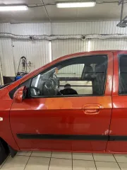Hyundai Getz GLS 1.6 AT 2007 легковой автомобиль Hyundai Gets GLS 1.6 AT, 2007 года выпуска, VIN: KMHBU51BP8U771856, КПП механическая. Водительская дверь не родная (не при мне ставили), поэтому двери могут все не открыться/закрыться, а багажник не закрыться вообще (редко). ГУР (гидроусилитель…