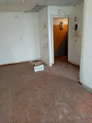 Квартира (кадастровый номер: 42:20:0101019:340, Кемеровская область, г. Анжеро-Судженск, ул. Крылова, д. 13, кв. 37, площадь 30.4 кв. м.), 1/2 доли